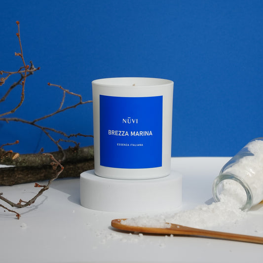 Candela profumata artigianale Brezza Marina in cera di soia, ispirata al mare italiano