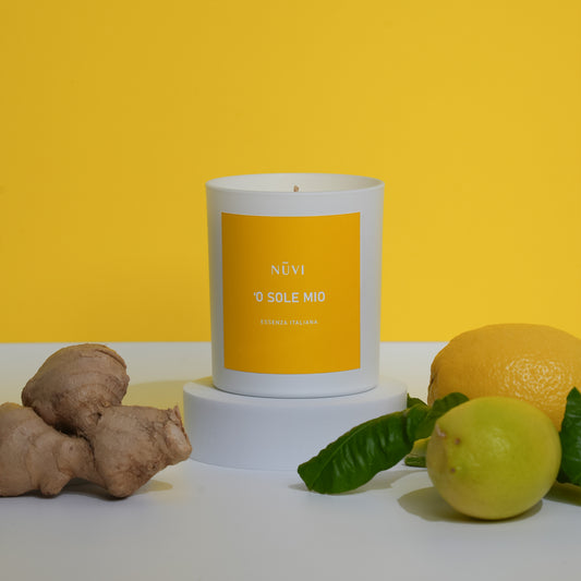 Candela profumata artigianale O Sole Mio in cera di soia, con note agrumate mediterranee